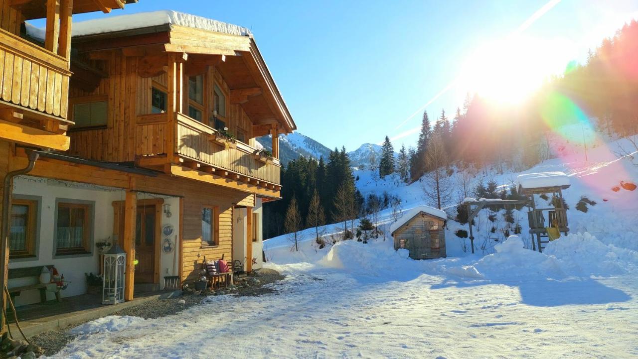 Öko-Appartements Fallhaus Forstau  Exterior foto